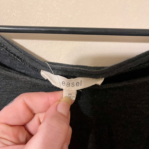 Easel Tunic - Picture 2 of 3